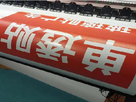 赤壁单透的特点和效果。